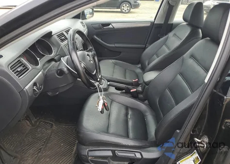 2017 Volkswagen Jetta Se from USA, damaged, VIN 3VWDB7AJ8HM401913